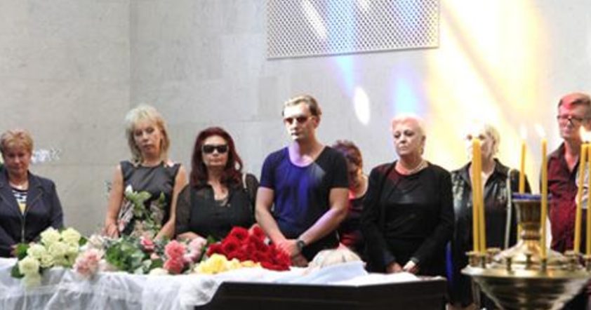 Стало известно о шокирующей смерти любимой всеми актрисы во время отдыха (ФОТО)